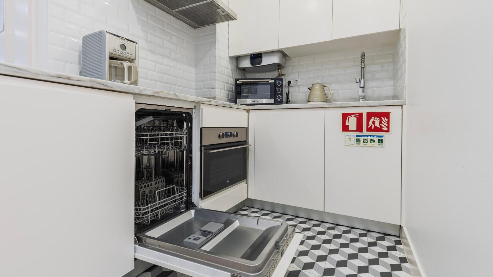 Apartamento Charming In Bairro Alto By Lovelystay Lisboa